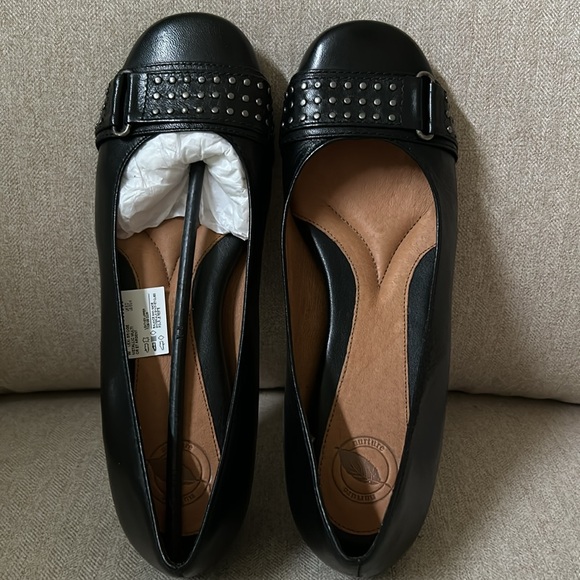 Lexi Bridge by Nuture shoes. - Picture 2 of 7